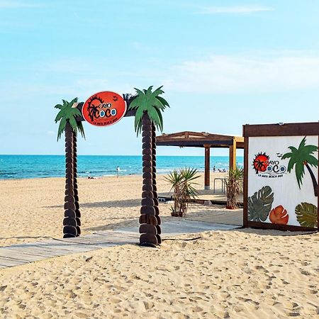 Infinity Beach ตอร์เรเวียคา ภายนอก รูปภาพ